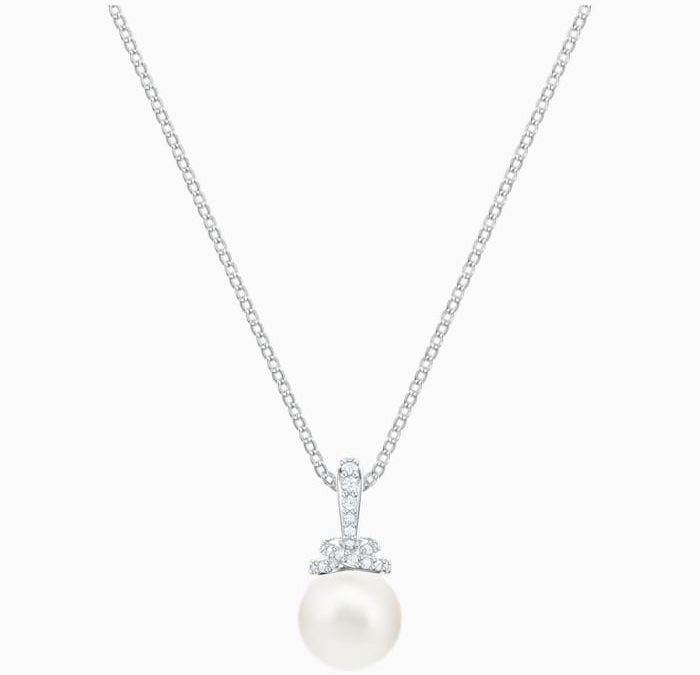 Ketting met hanger bij je trouwjurk
